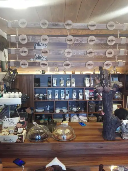  Pedar Coffee Shopping
