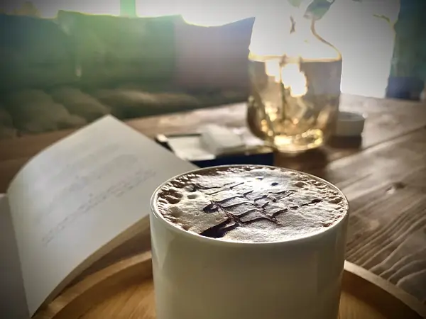  کافه ساعت چند