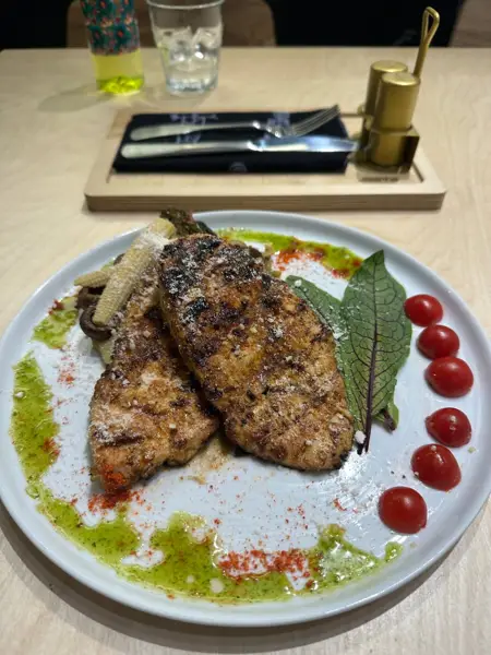  کافه رستوران فرنگی معمار