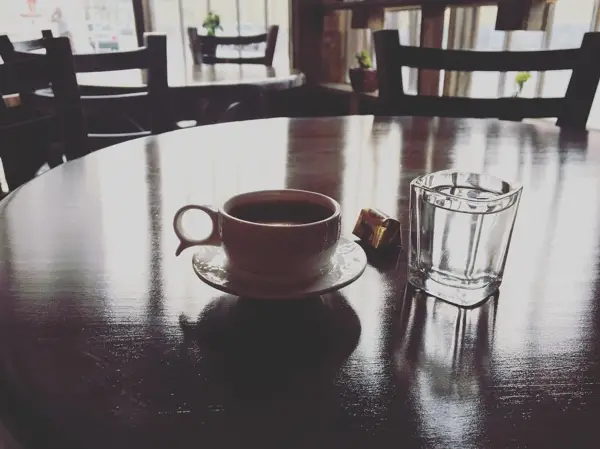  کافی شاپ چوبی