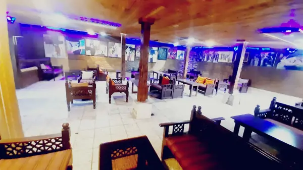 کافه تاس ۲