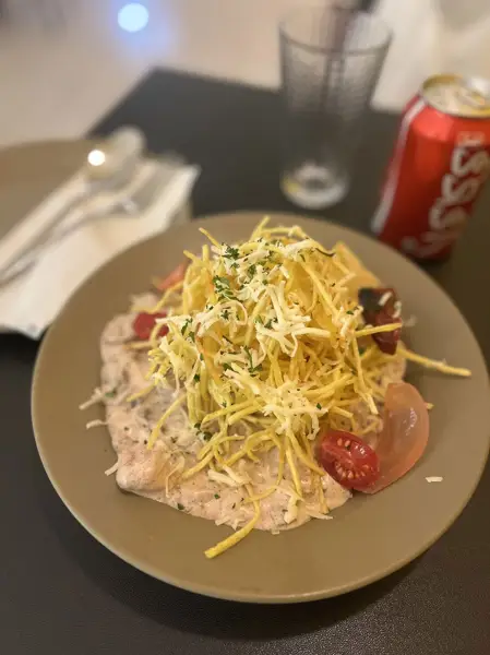  کافه رستوران ایتالیایی ژین