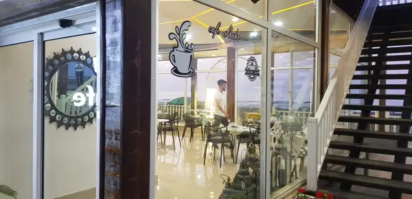 beach cafe