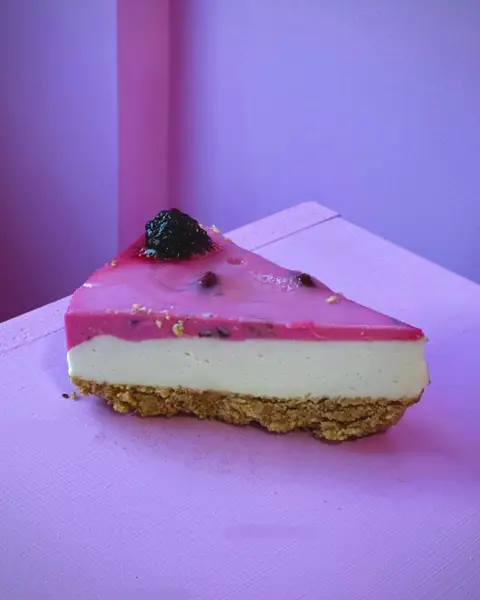  بوتیک شیرینی مانا