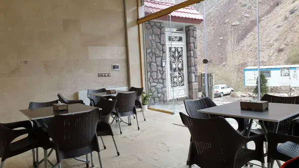  کافه فود مهر و ماه