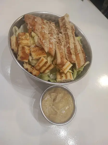  کافه رستوران گریلا Grilla cafe and restaurant