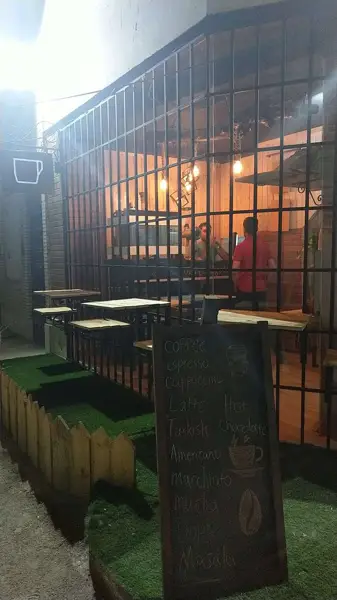 Change Restaurant - کافه رستوران چینج