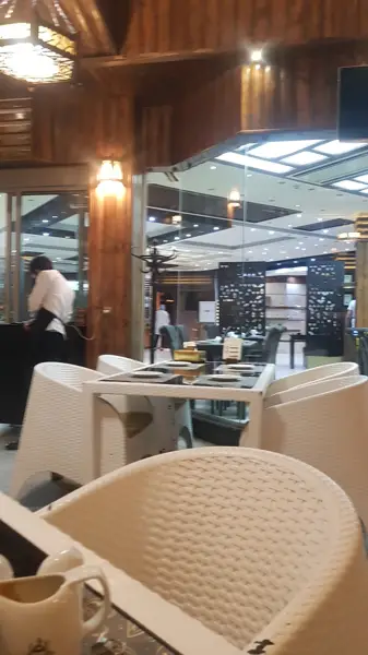 کافه لابی لانژ