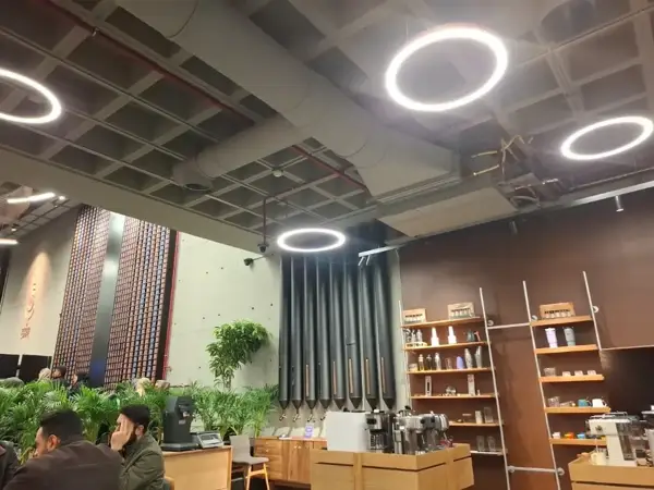 کافه ساعدی نیا (بلوار الغدیر)