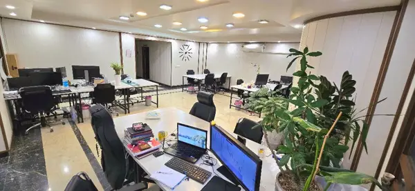  صندلی اختصاصی ماهانه