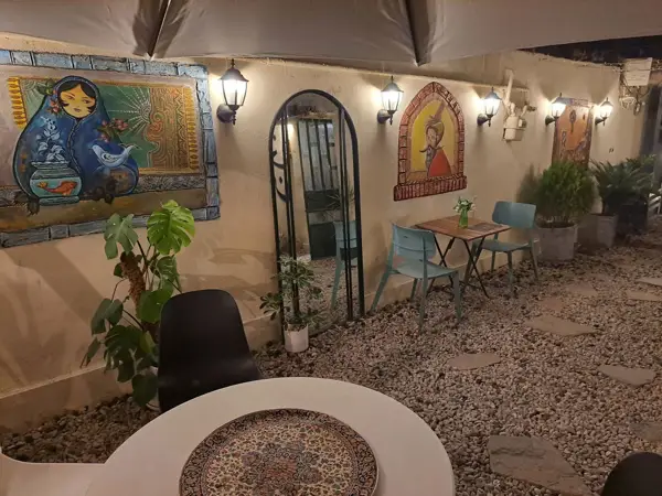 خانه پدری کیو