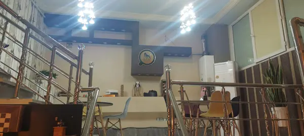  کافی شاپ لئو