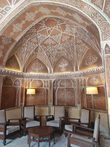  Avgoon Cafe Experience | کافه آوگون