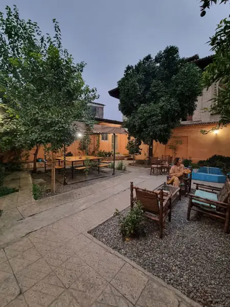  Cafe Nam (کافه نم)