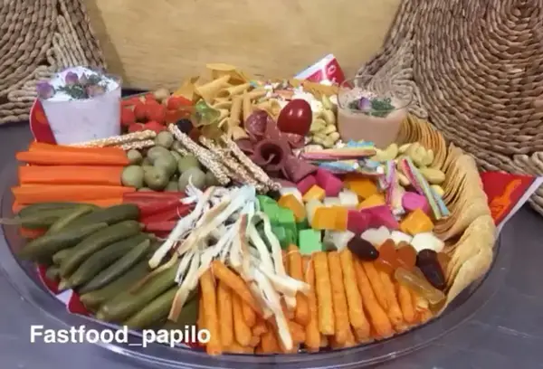  کافه رستوران پاپیلو