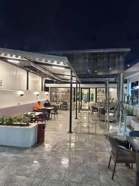  cafe zhivar کافه ژیوار