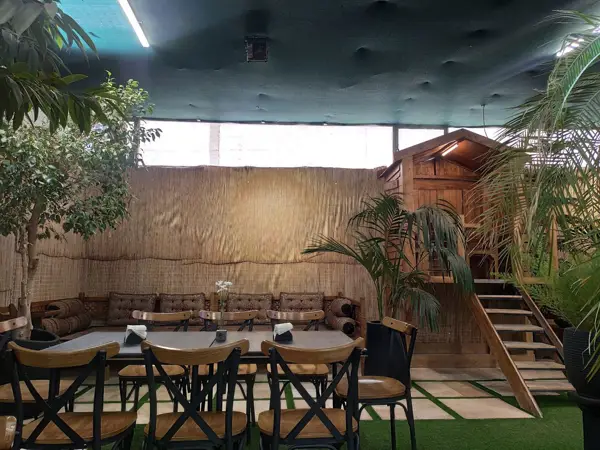  باغ بوفه یاسمینو -Yasmino Buffett Garden
