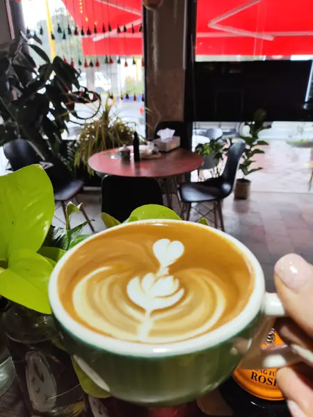 Cafe narenj