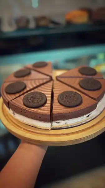  Lena Cafe کافه لنا