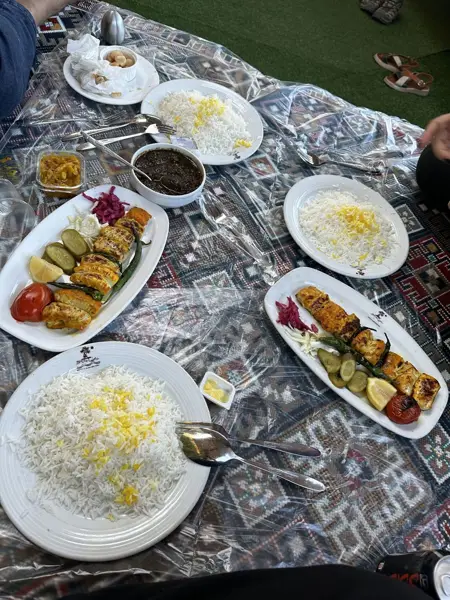  رستوران شبهای جزیره