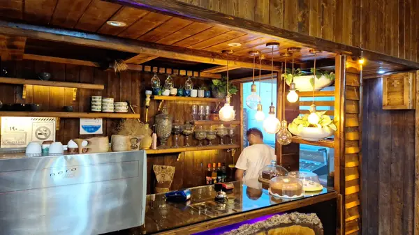  Veniz Cafe