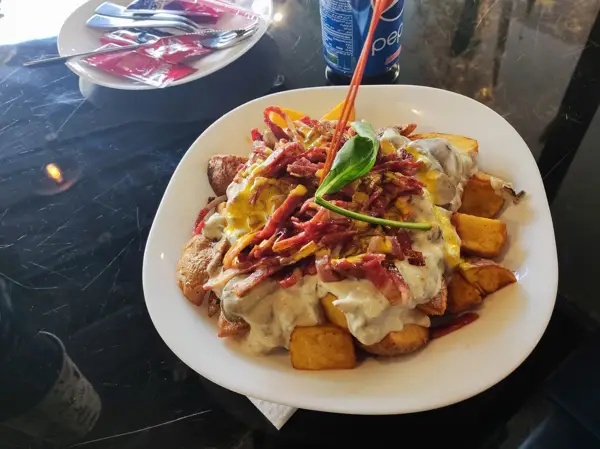  Café Plato