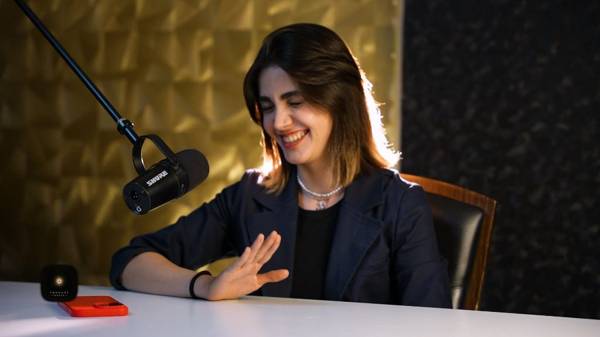  ضبط پادکست صوتی پادکست بساز - میدان انقلاب