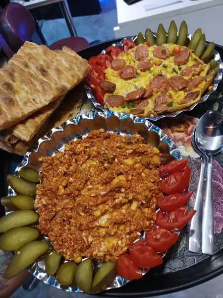  کافه پارادایس