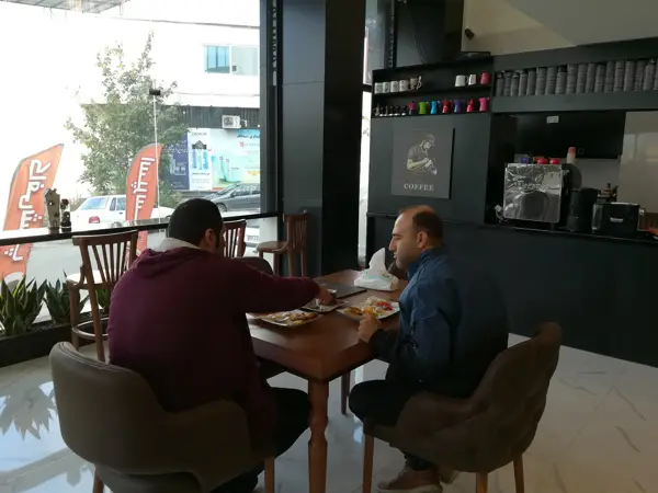 کافه بیلیارد خودمون