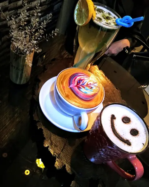  کافه ریبار یزد Ribar cafe