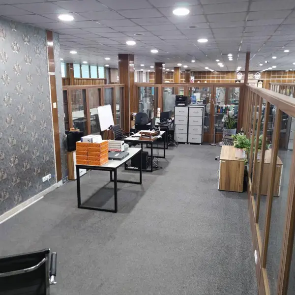 مرکز نوآوری هیرمند صندلی اختصاصی