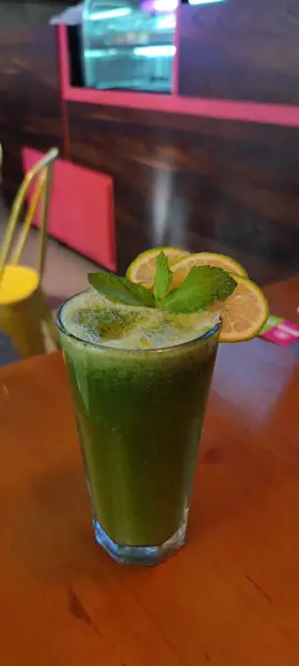  کافه-بار ژوزک