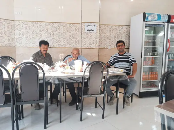  غذا خوری محمودکیهانی