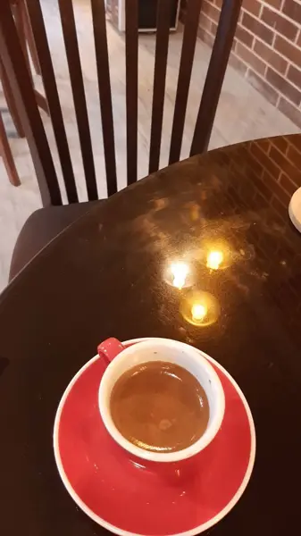 کافه گاندو