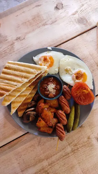  Cafe sobh b kheir کافه صبخ به خیر