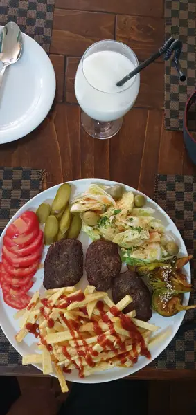  کافه رستوران رفابس