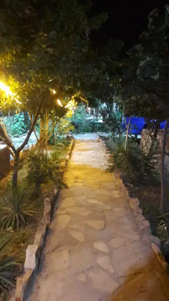  کافه پیربابا