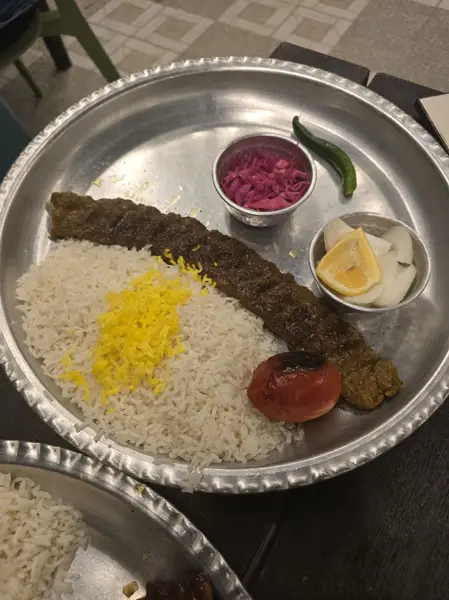  کافه رستوران صوفی
