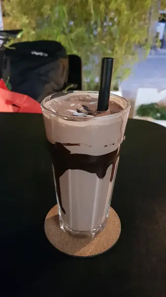  Social Home cafe