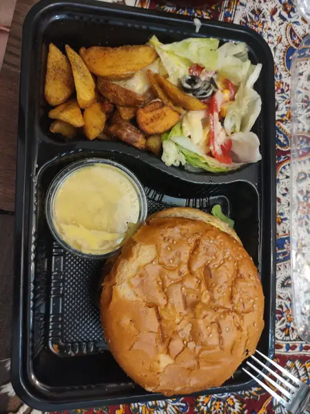  کافه آرمِنیا