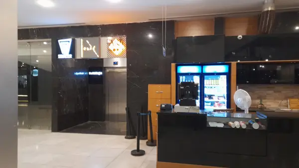  A Cafe