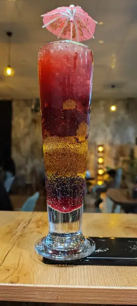  Cafe sayehکافه سایه