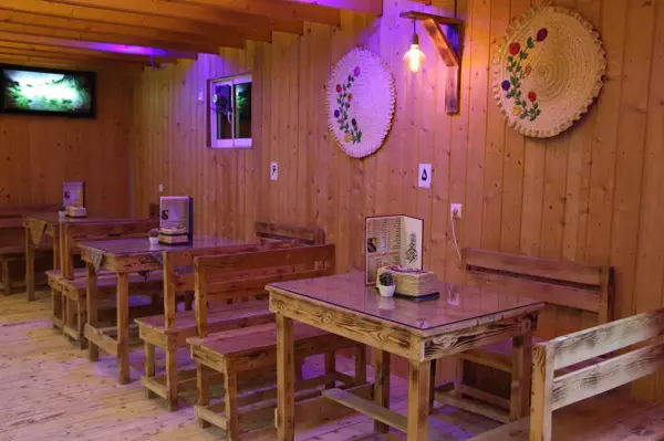 کافه آریایی