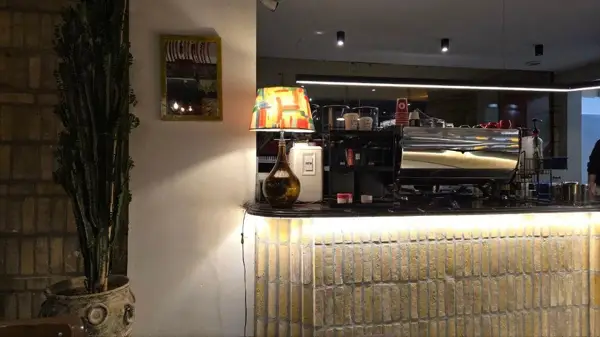  Liana café (کافه لیانا شعبه زمین تنیس)