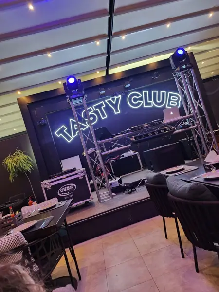  تیست لند Taste land