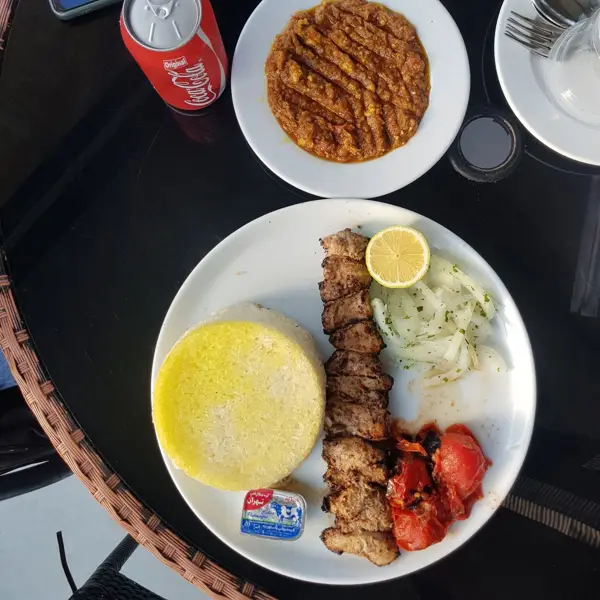  کافه و رستوران ساحلی هیراد