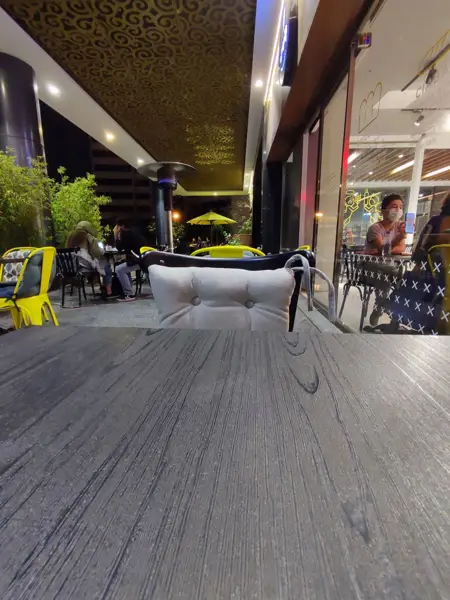 Patiss Cafe Bakery | نان کافه پاتیس