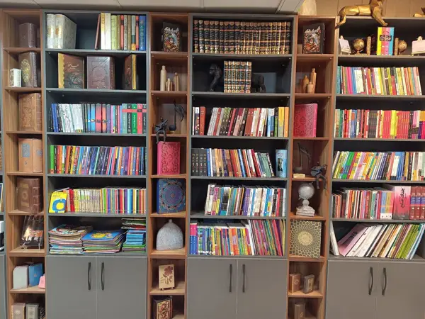  کافه کتاب کتابچی