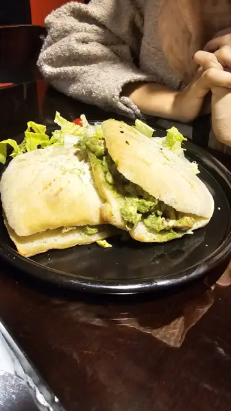  کافه مون