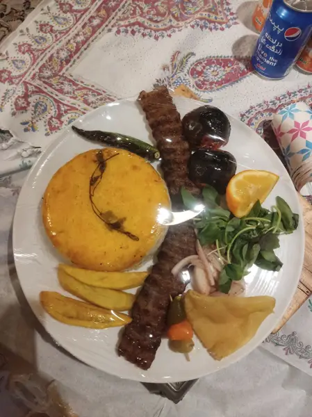  رستوران سه کاج